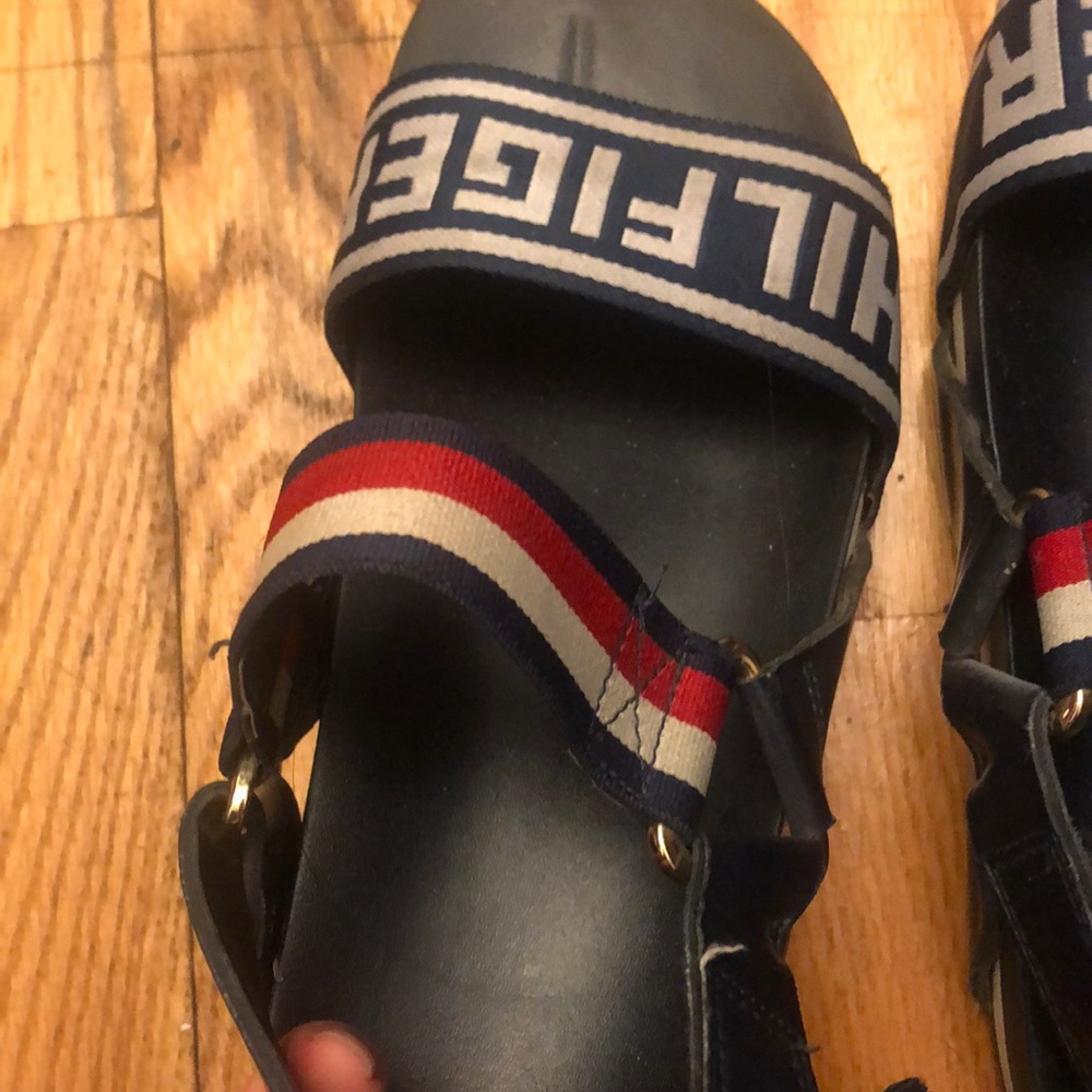 Sandals - Picture 4 of 4